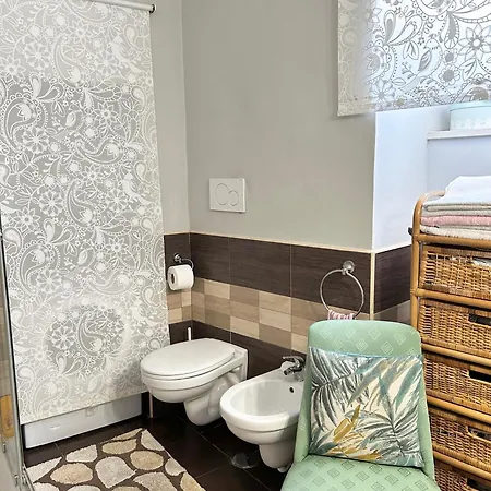 Ex Monastero Pieno Centro Storico * Bitetto